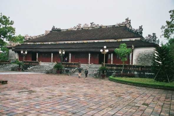 4HU I Hue keizerlijke stad