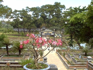 4HU I Hue Minh-Mang-Tomb