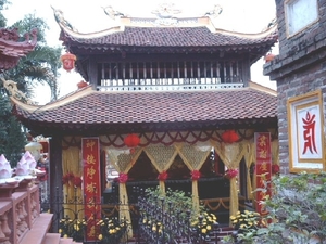 5HA2 SIMG1674 ingang Tran Quoc pagode Hanoi
