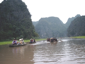 6YN SIMG1647 bootjes op YEN-rivier