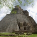 3a Uxmal_grote piramide_ De tovenaarspiramide is 35m hoog en gebo