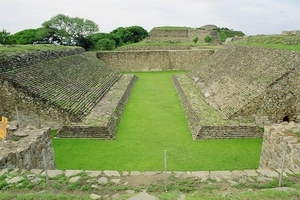 7c  Monte Alban_balspelplaats_Juego de Pelota