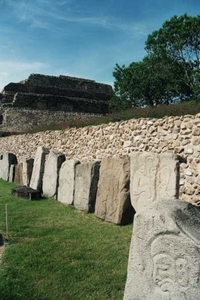 7c  Monte Alban_Los Danzantes