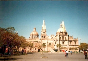 9c0 Guadalajara_kathedraal 3