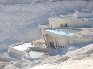 5 Pamukkale  kalkterrassen in aanleg