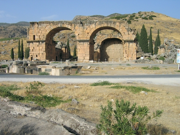 5b Hierapolis Hammam basiliek