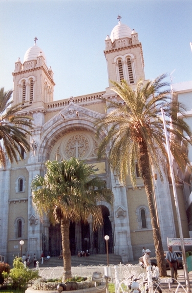 4a Tunis_kathedraal Saint-Paul _buiten 2