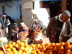 5a Kairouan_markt_IMAG0260