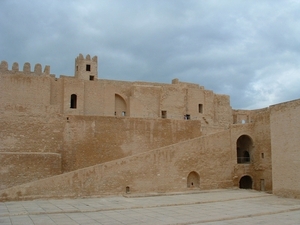 5d Monastir_Ribat_binnenkant