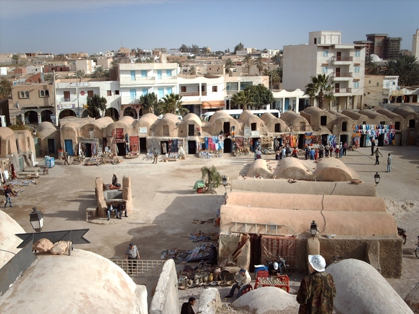 6c Medenine_ghorfas_vroegere graanopslagplaatsen_IMAG0326