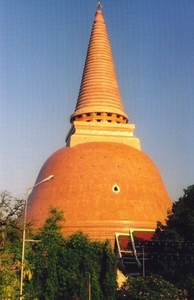 2d_Bangkok_omg_Phra Pathum Chedi, Nakhon Pathom