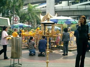 2_Bangkok_Erawan Shrine