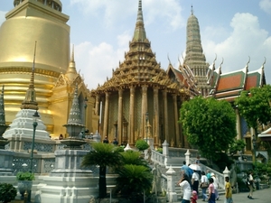 2_Bangkok_grpl_Phra Mondop_met koninklijk pantheon op de achtergr