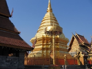 6_Chiang Mai_Doi Suthep_Wat Phra That_chedi