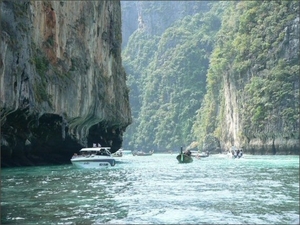 8e_Phuket_omg_Ko Phi Phi_Naar de beroemde Phi Phi eilanden Don en