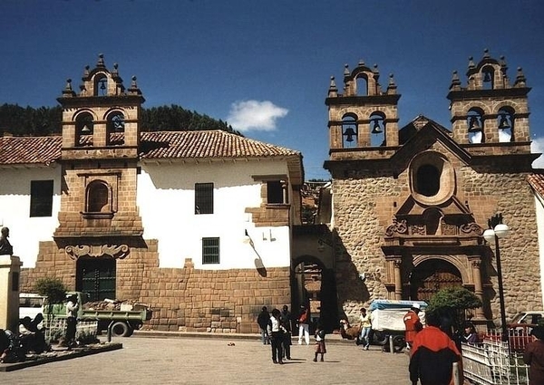5CU INSC Cuzco_Plaza_Nazarenas