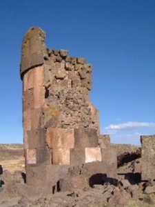 8SL IN Sillustani Chulpa