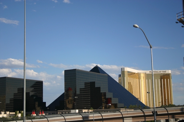 2 Las Vegas_de strip _Hotel casino Luxor _ en Mandalay Bay