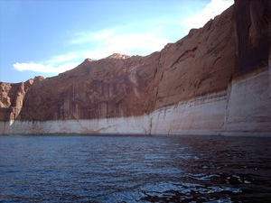 3b Page _ Lake Powell_Navajo wandtapijt_IMAG1412