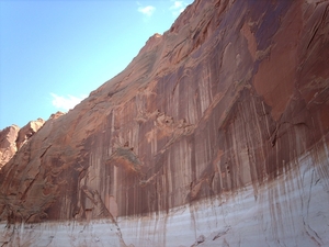 3b Page _ Lake Powell_Navajo wandtapijt_IMAG1414