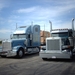 5c Yosemite _naar  San Francisco_trucks bij voorraadmagazijn_IMAG