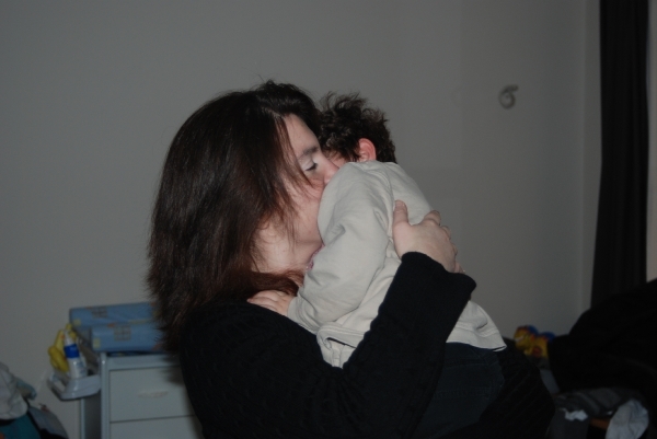 20feb2008 een knuffel van mama