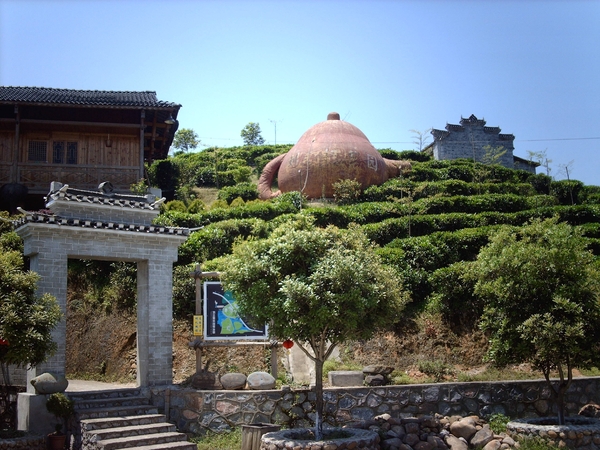 2b Guilin omgeving_theekwekerij_IMAG0192