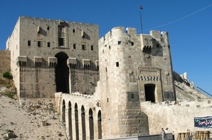 2  Aleppo _ citadel _ingang _