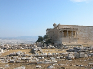 3a Athene acropolis _Karyatiden 6 maagden _met vertezicht