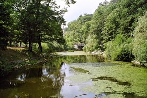 1_SLO Postojna _grotten _rivier buiten de grotten