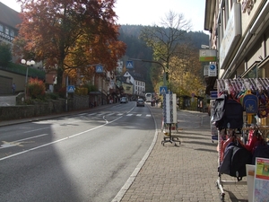 040-Hoofdstraat omhoog
