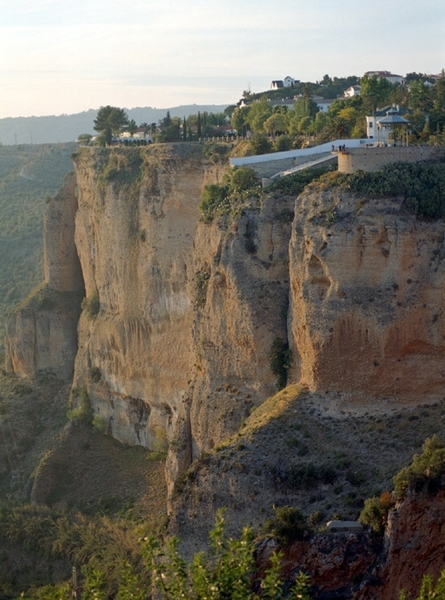 4RO IN RONDA  uitzicht op Cuedad