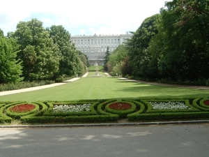 1MA_KP IN Madrid_Palacio Real_tuinen achterzijde