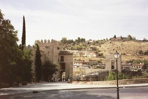 1TO IN Toledo_Puento de St. Martin over de Taag