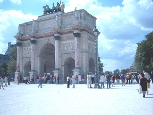 3CVN SIMG1904 omg Louvre arc du carrousel