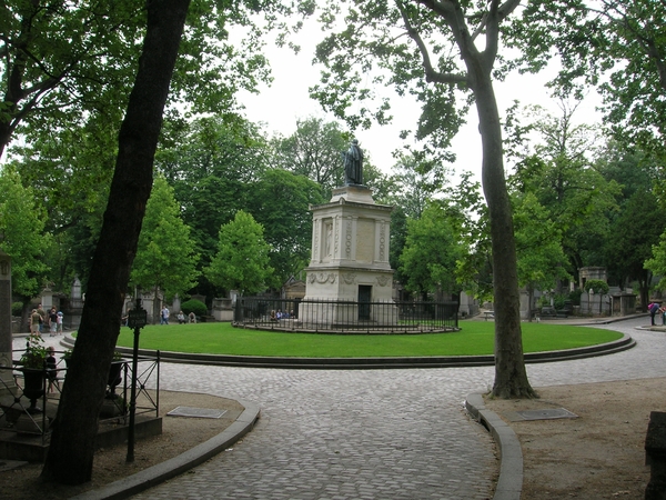 9A Père Lachaise laan  centraal punt