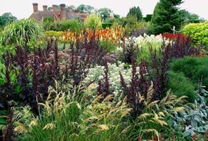 4IN Great Dixter garden - the High Garden