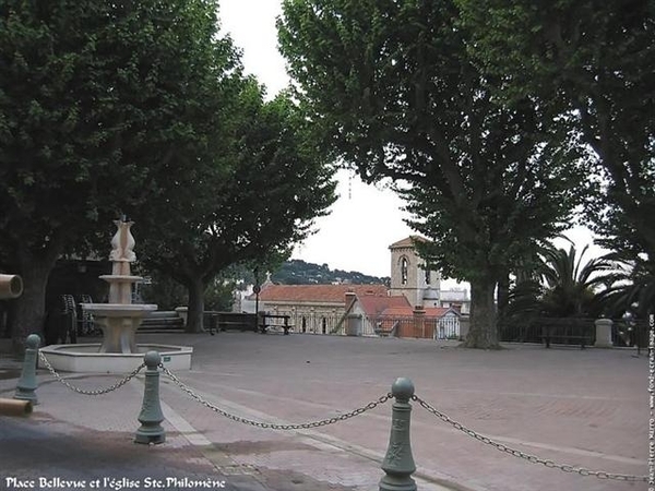 Frankrijk 240    Le Cannet (Medium) (Small)