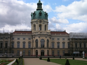 c002