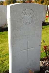 F.E. LEDWIDGE - Artillery Wood Cem