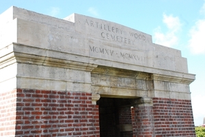 Artillery Wood Cemetery - Ingang