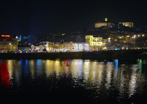 1b Coimbra _zicht bij avond vanaf de Rio Mondego