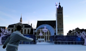 Kerstmarkt & Ijspiste Roeselare-2010