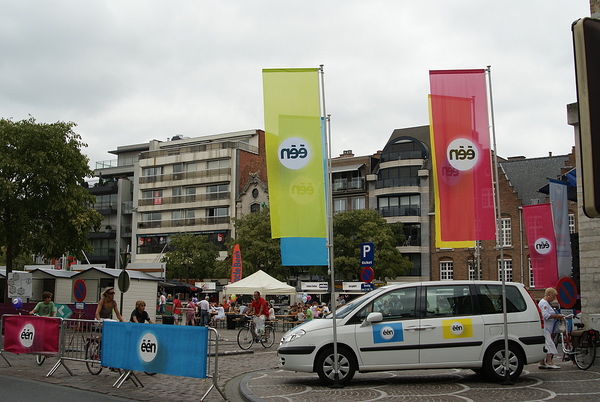 ROESELARE-- 1000 Zonnen2009 met Saartje Vandendriesche