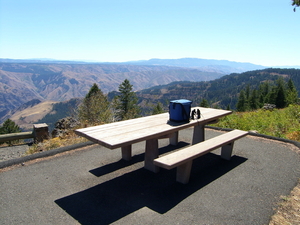 picnic met zicht op hell's canyon