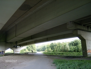 de brug over de E34