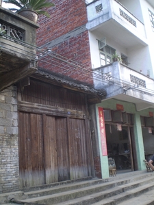 Ik woon hier.....niet