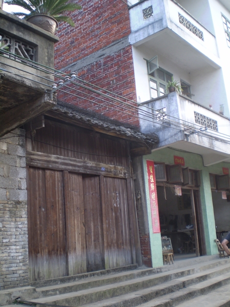 Ik woon hier.....niet