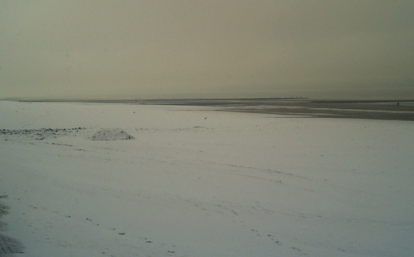 sneeuw op het strand ,een oase van rust !