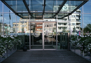 Koksijde- ingang gemeentehuis.